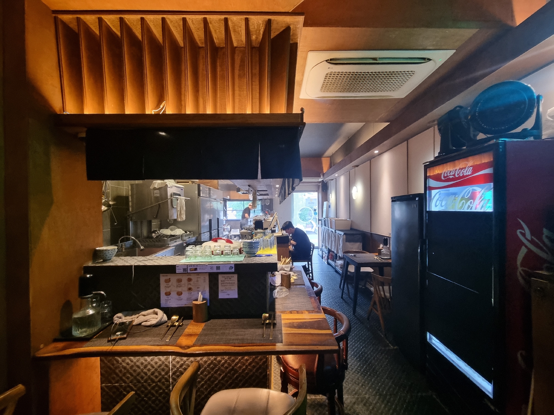 부산광역시 부산진구 전포동 상가 - 1