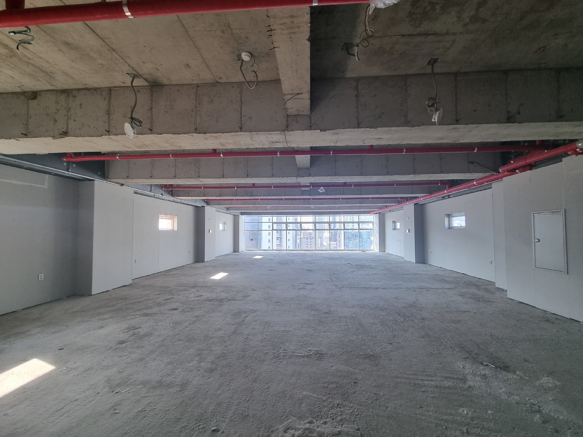 부산광역시 부산진구 부전동 사무실 - 1