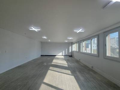 부산광역시 부산진구 부전동 142-8   사무실