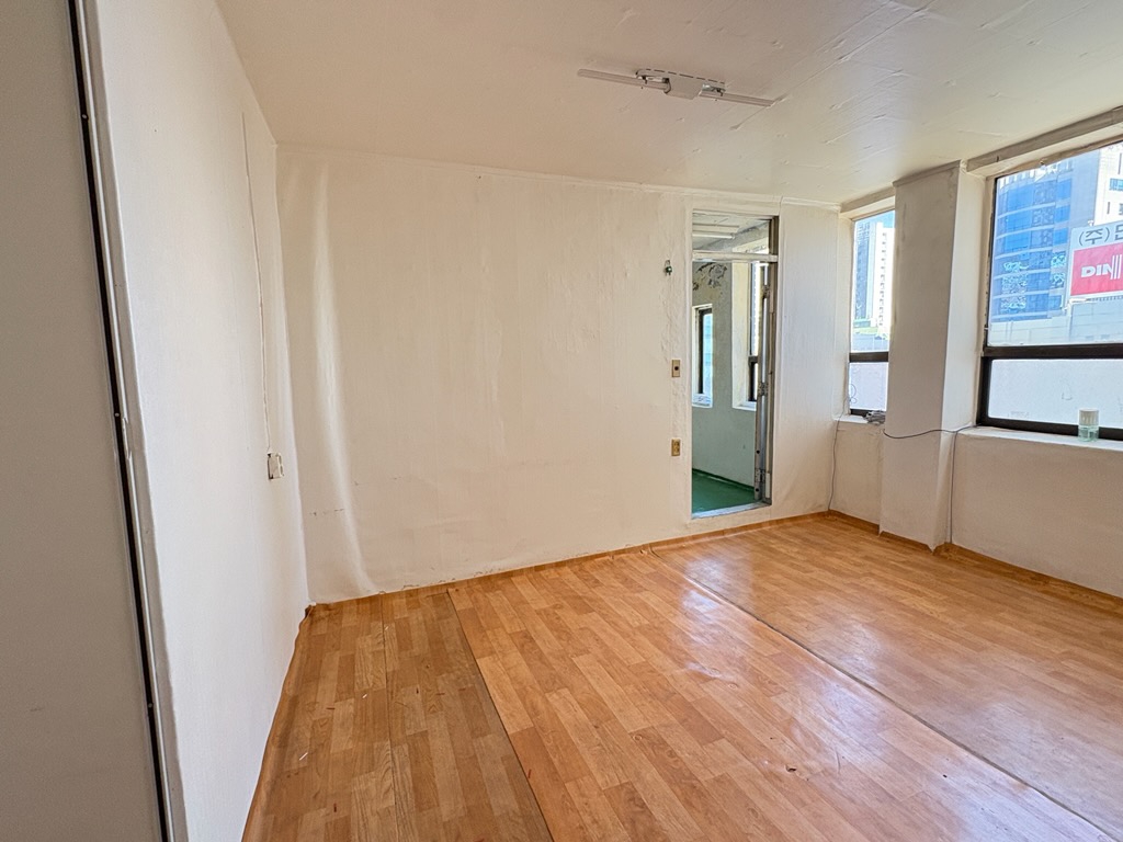 부산광역시 동구 수정동 사무실 썸네일 4