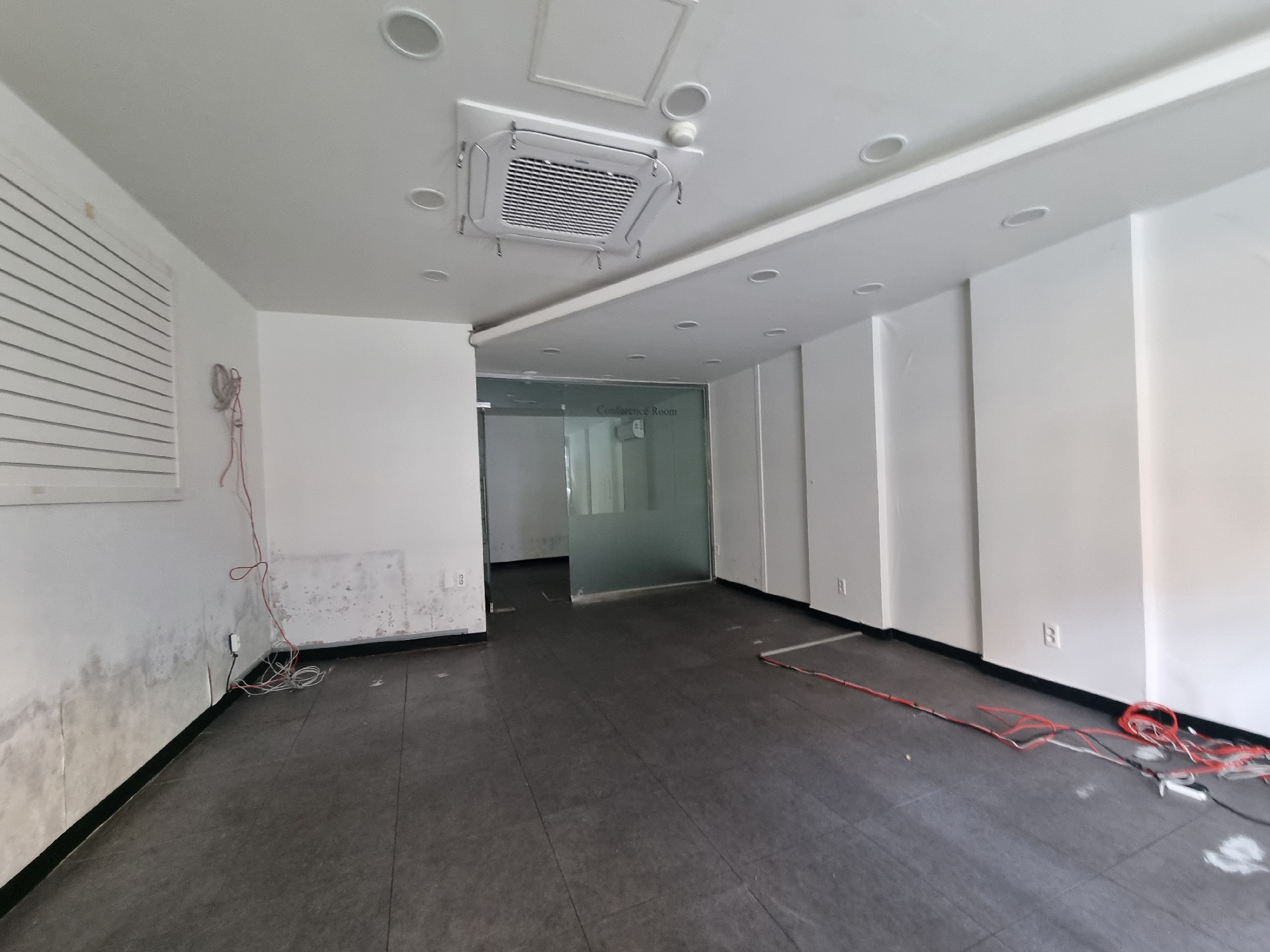 부산광역시 부산진구 부전동 상가 - 1