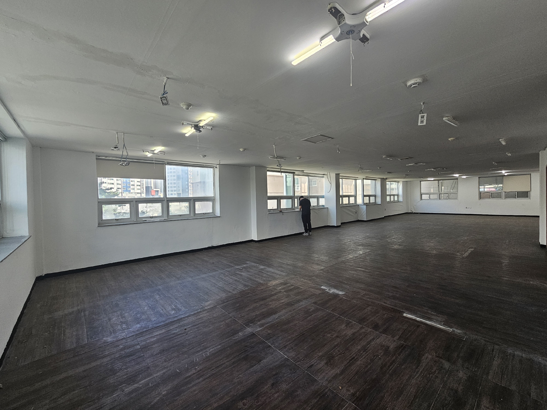 부산광역시 부산진구 전포동 사무실 썸네일 2