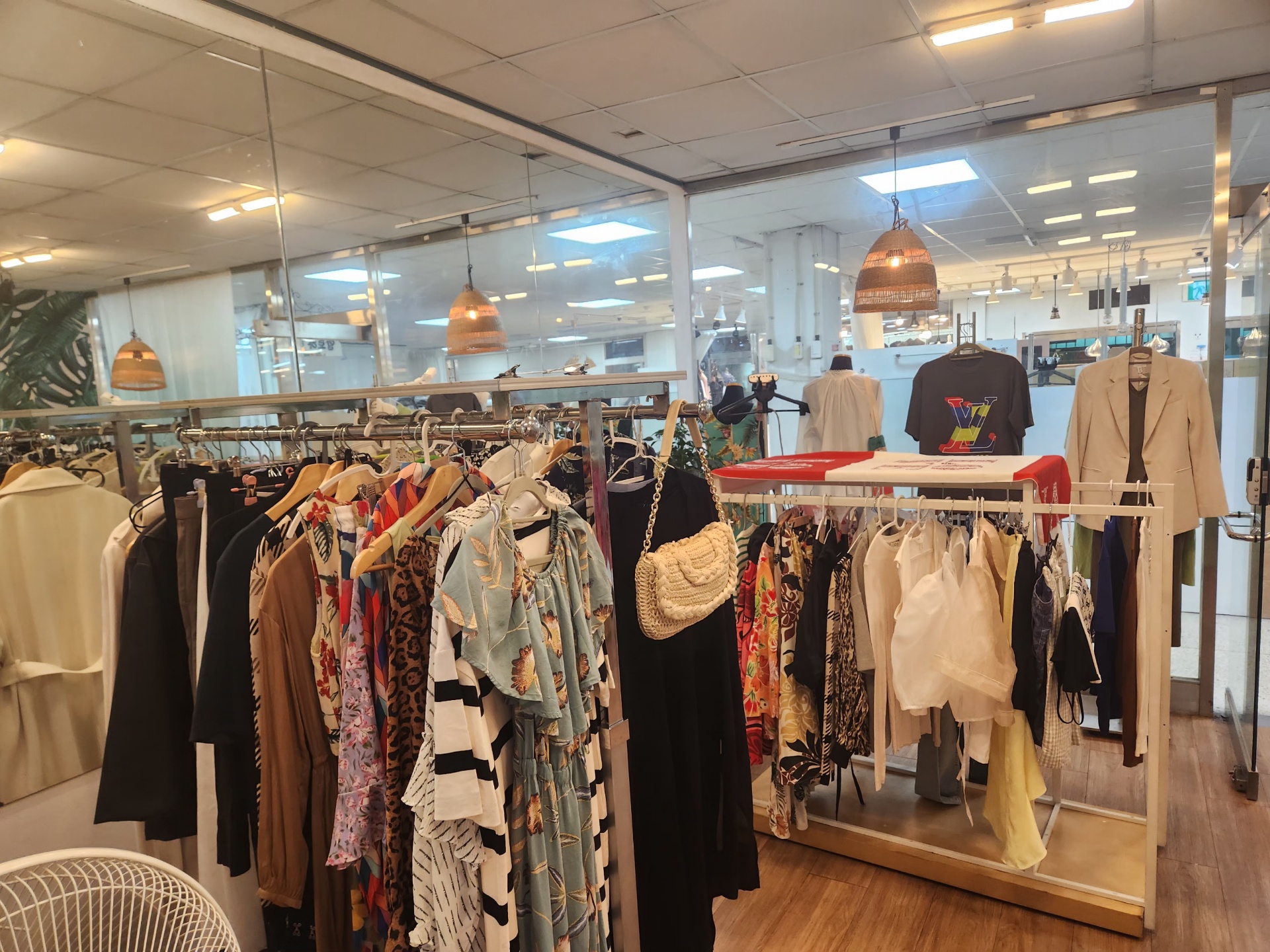 부산광역시 수영구 남천동 상가 썸네일 2