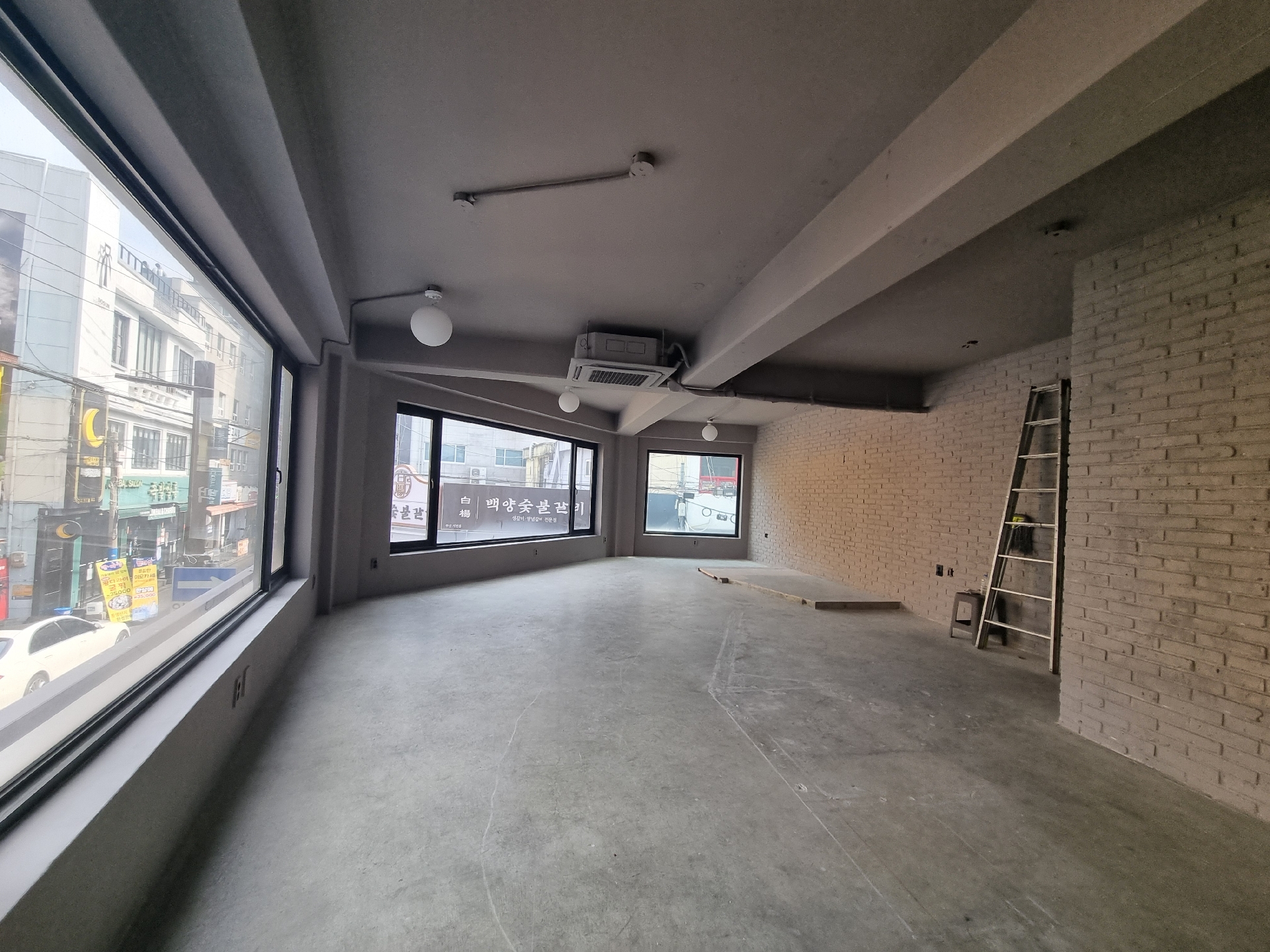 부산광역시 부산진구 부전동 사무실 - 1