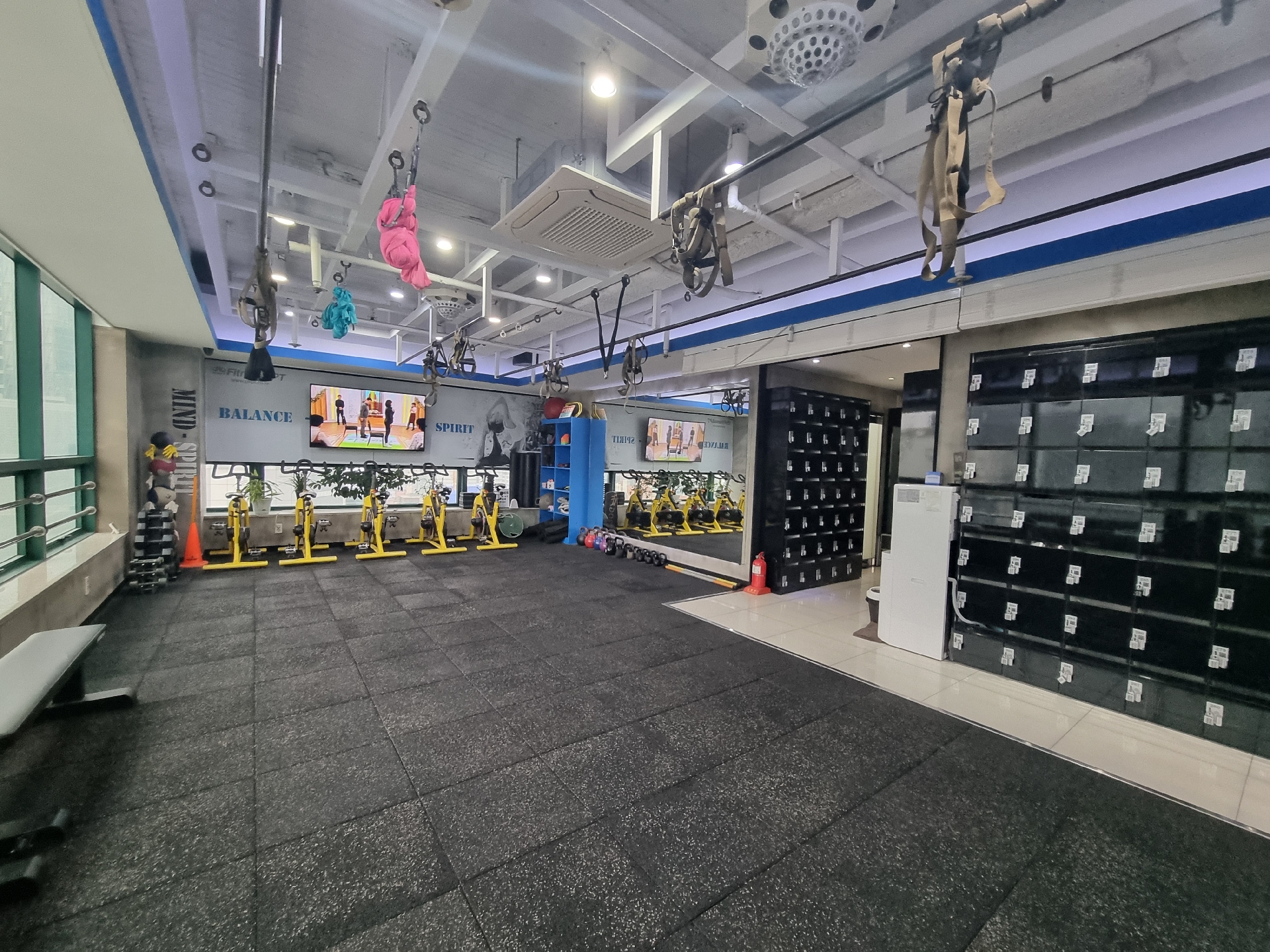 부산광역시 부산진구 부전동 상가 - 1