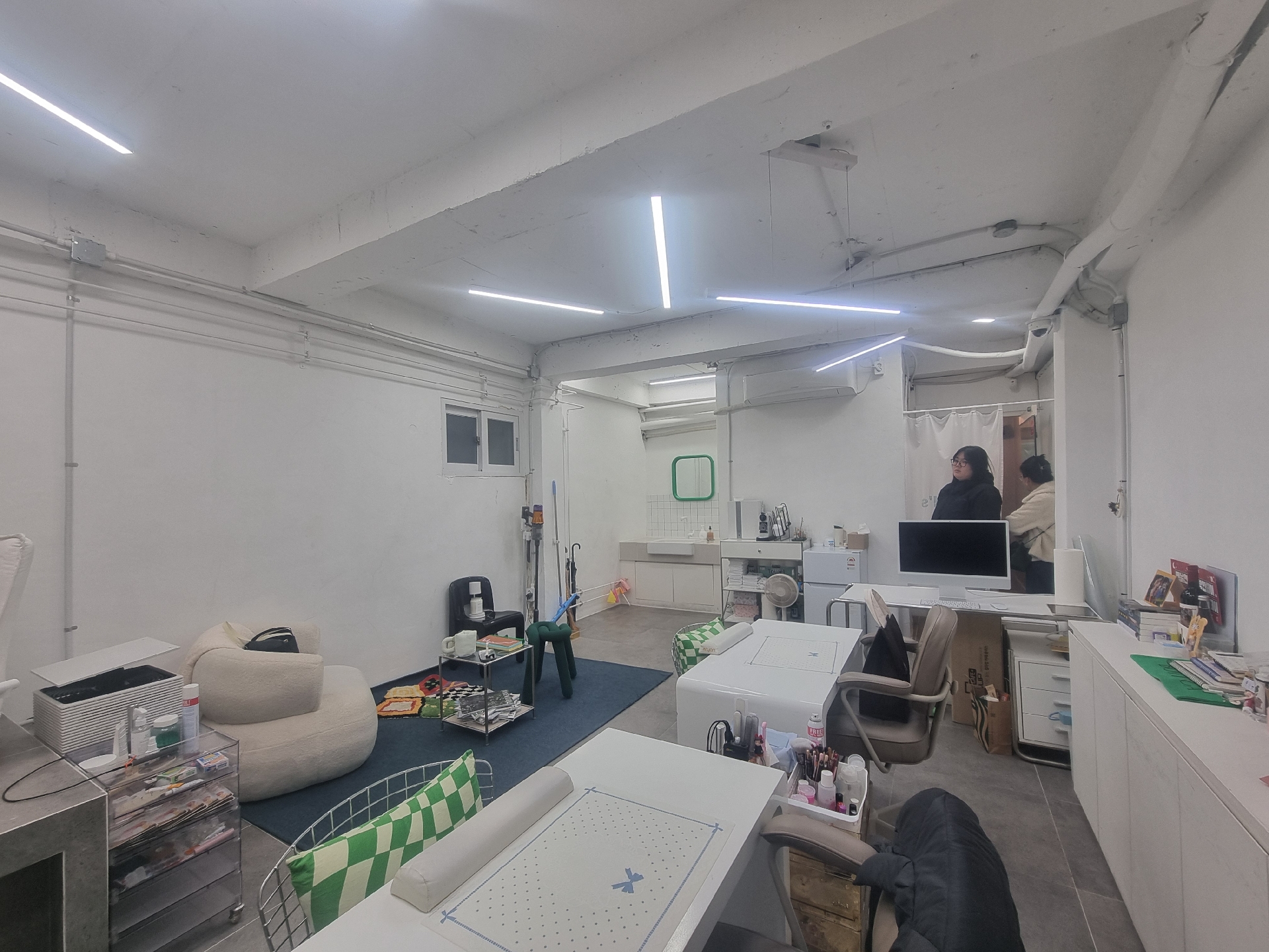 부산광역시 부산진구 부전동 상가 - 1