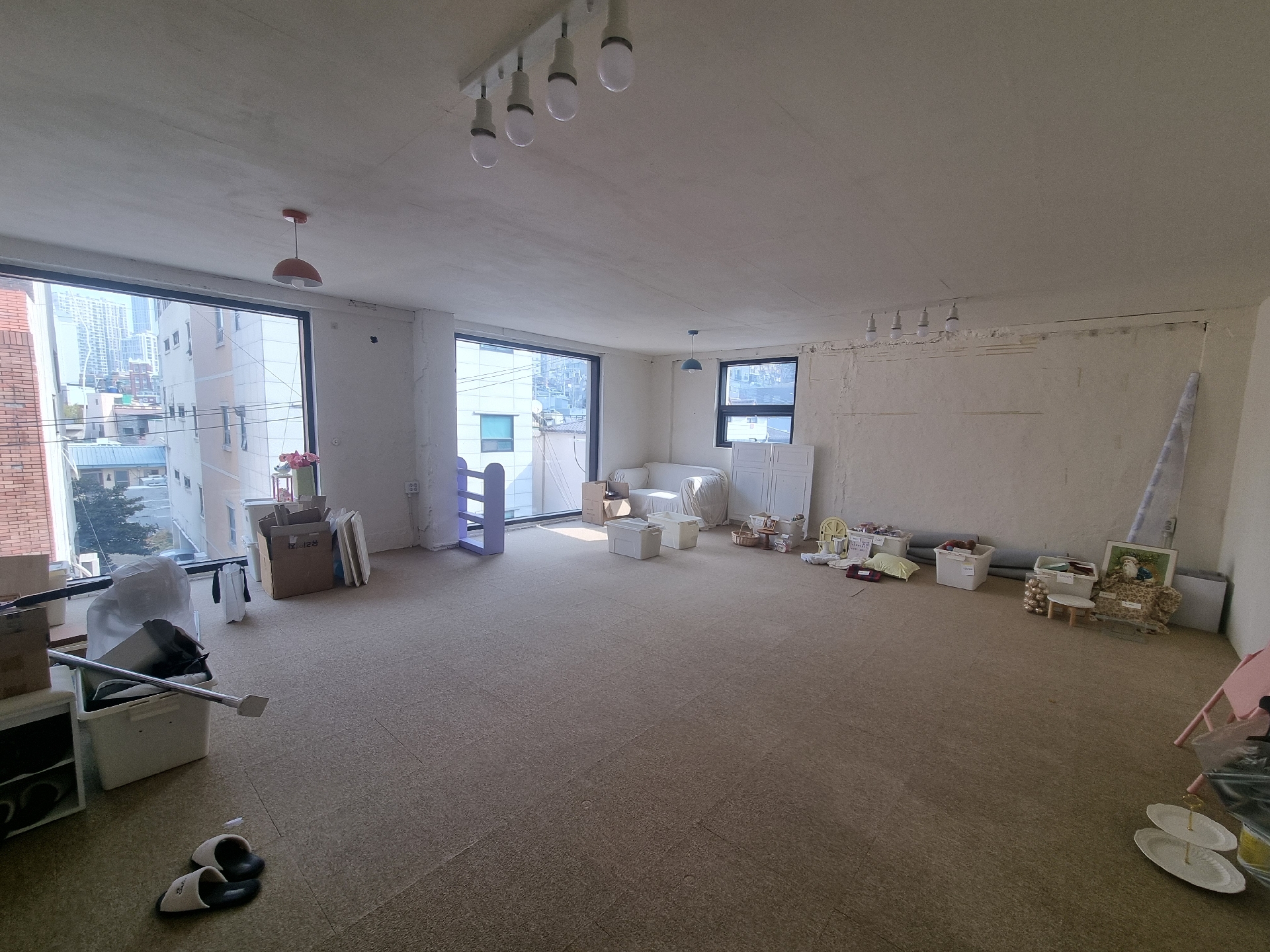 부산광역시 부산진구 전포동 상가 - 1