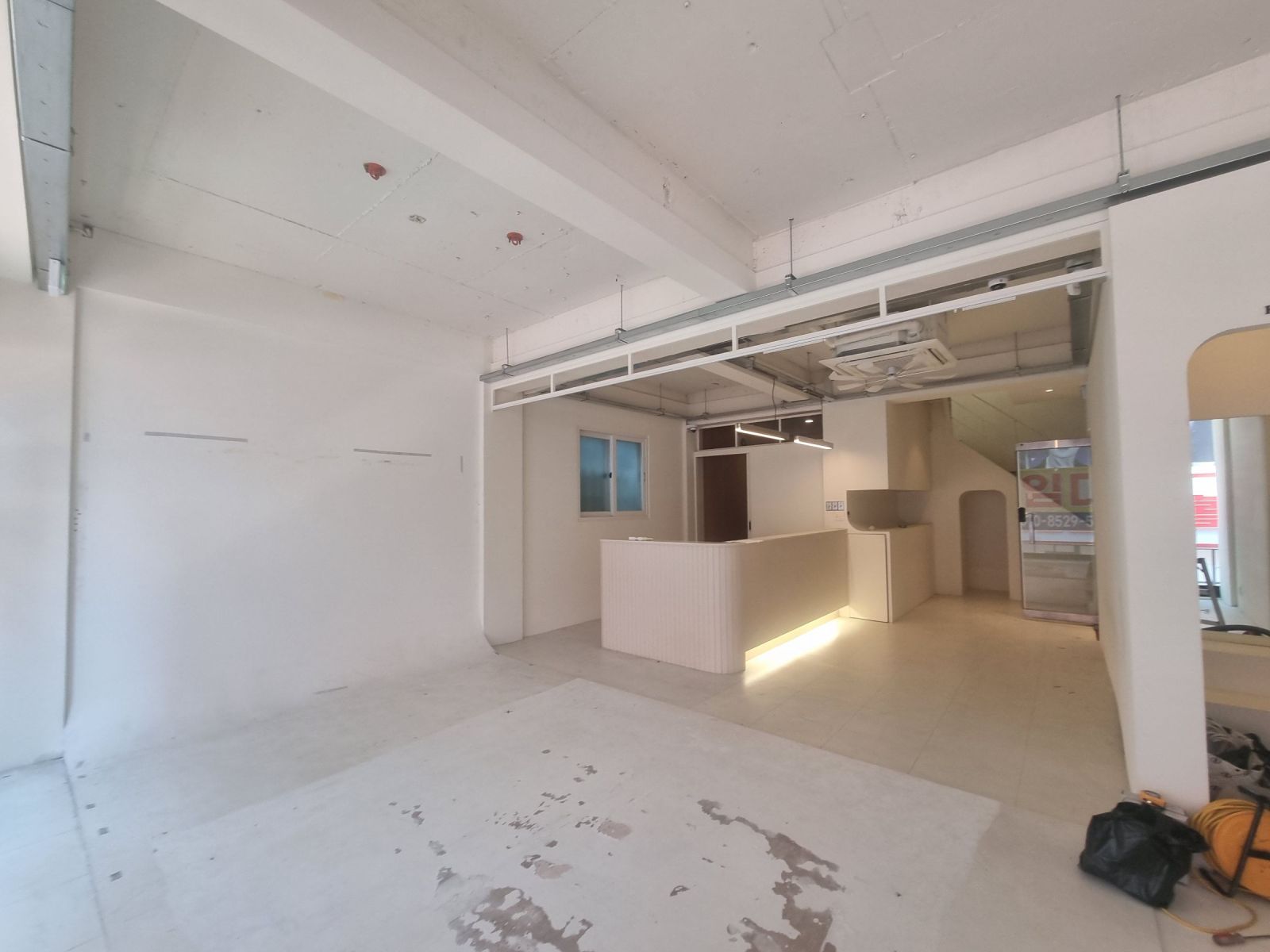 상가 · 중앙대로692번길 사진 4