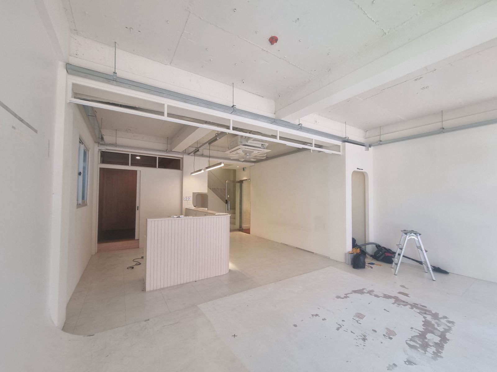 상가 · 중앙대로692번길 사진 2