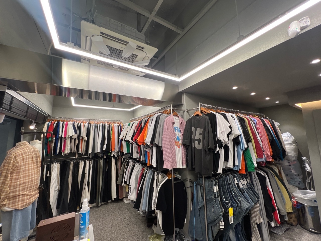 부산광역시 부산진구 부전동 상가 - 1