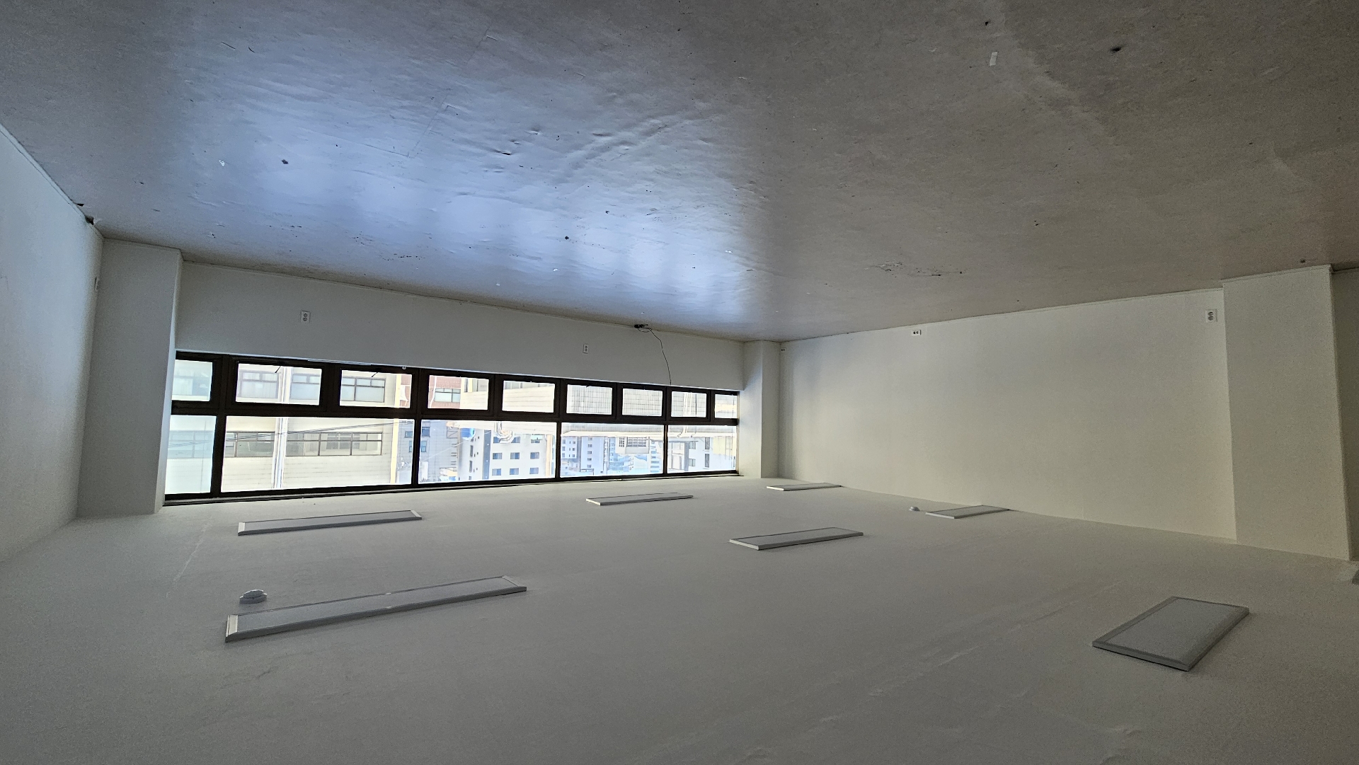 부산광역시 부산진구 전포동 사무실 - 1