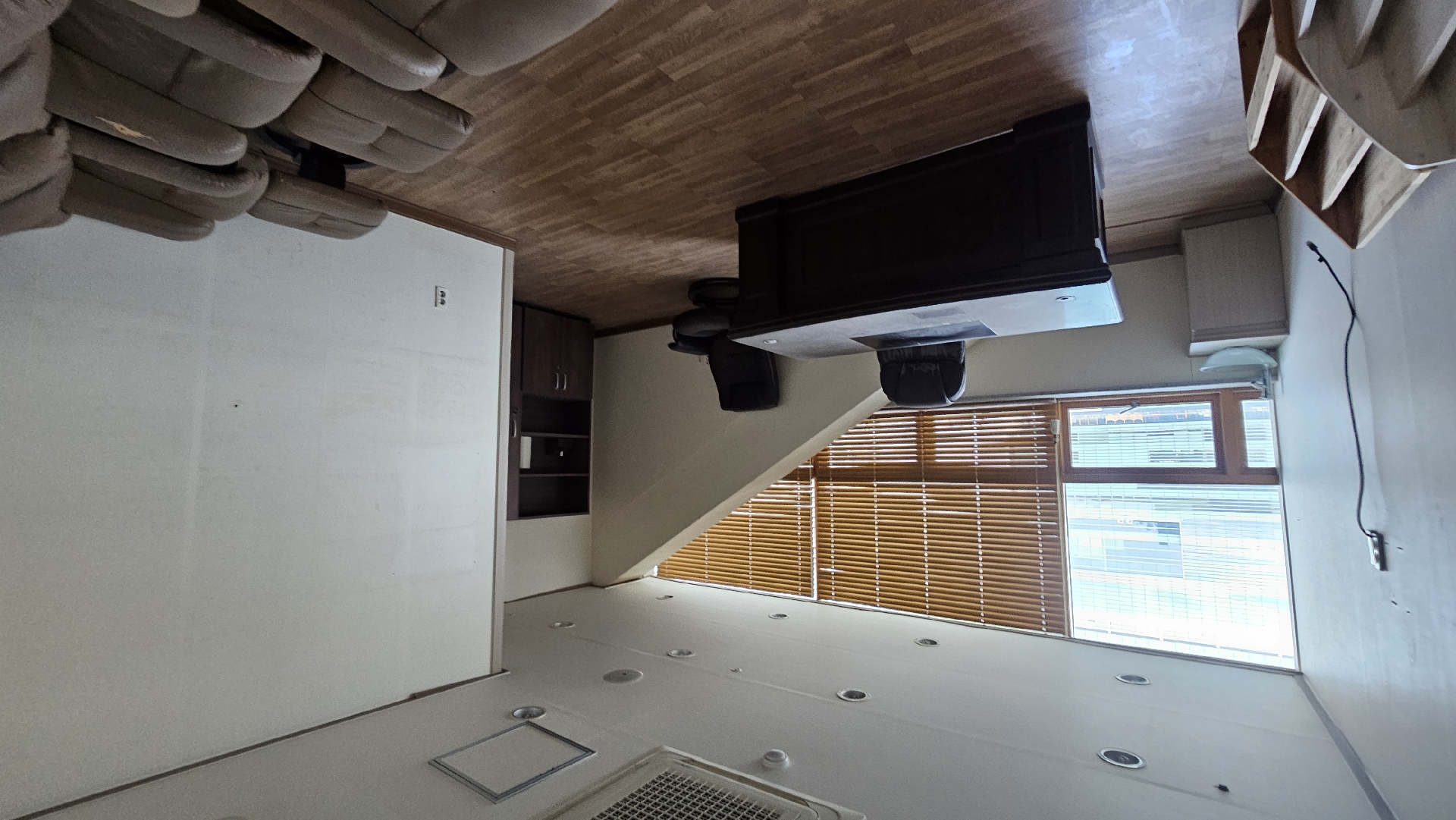 부산광역시 부산진구 부전동 사무실 - 1