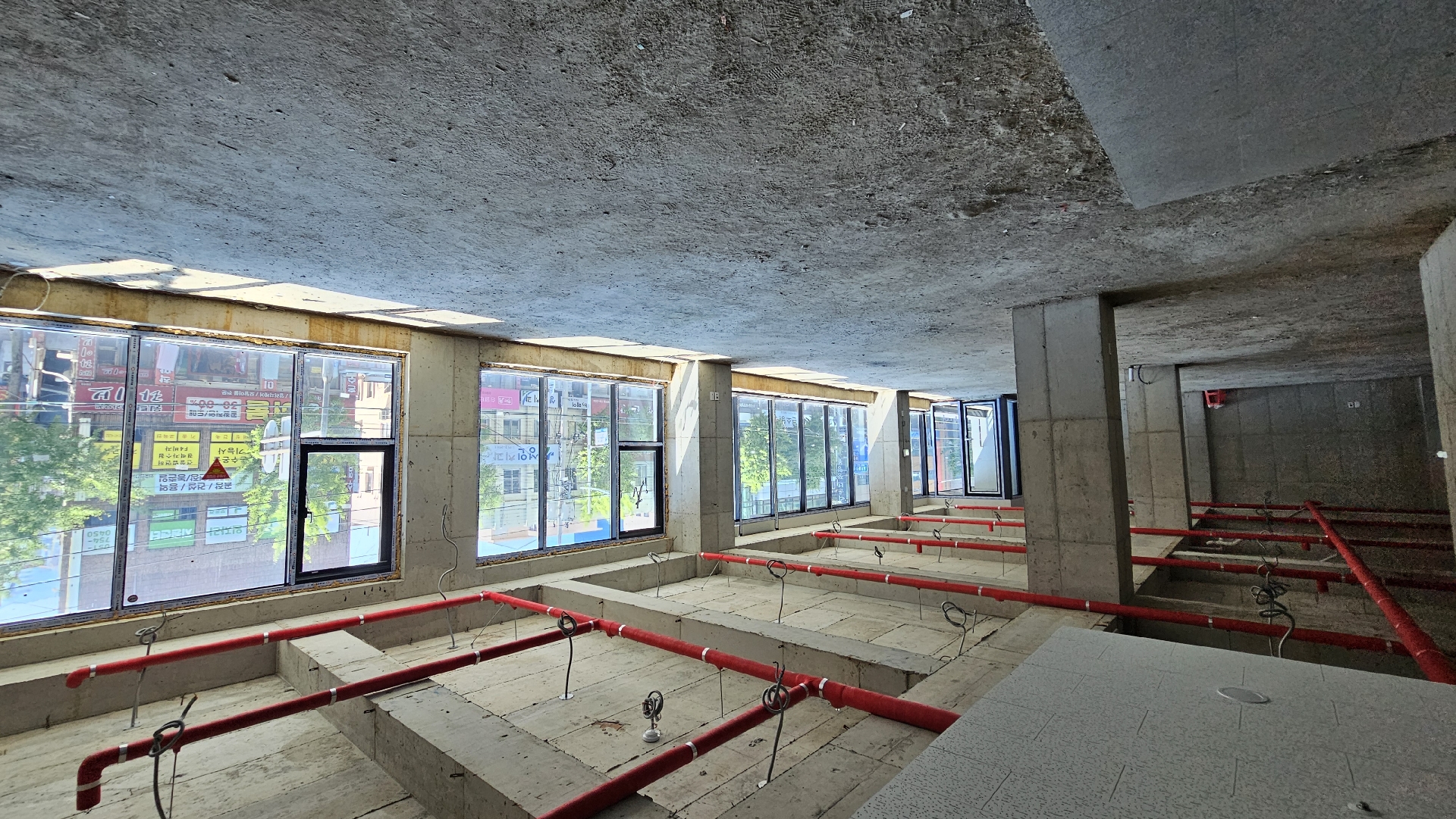 부산광역시 수영구 수영동 사무실 - 1