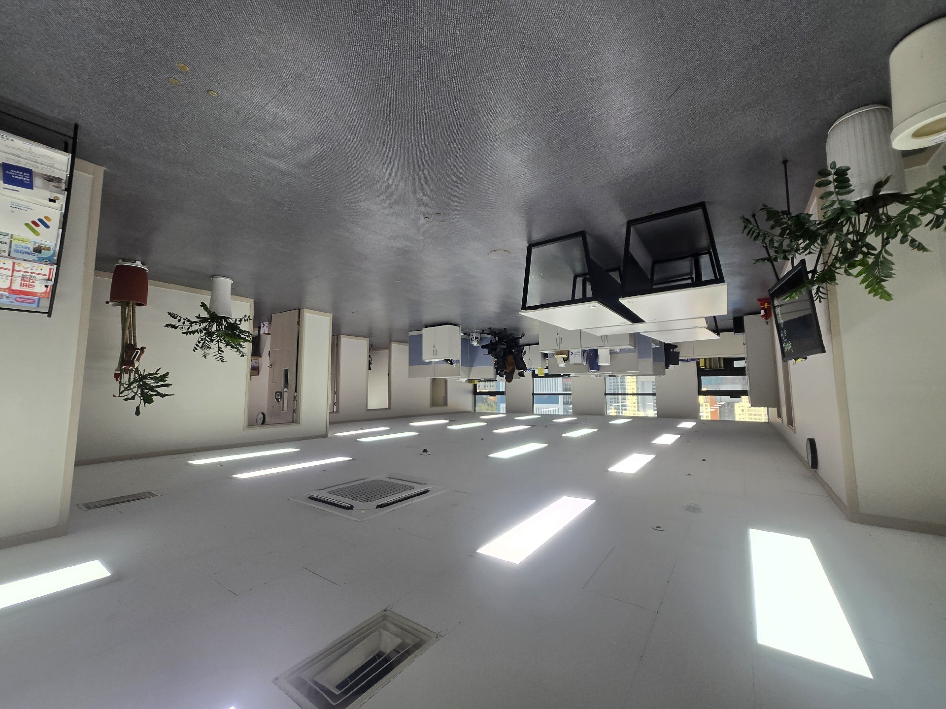 부산광역시 연제구 연산동 사무실 - 1