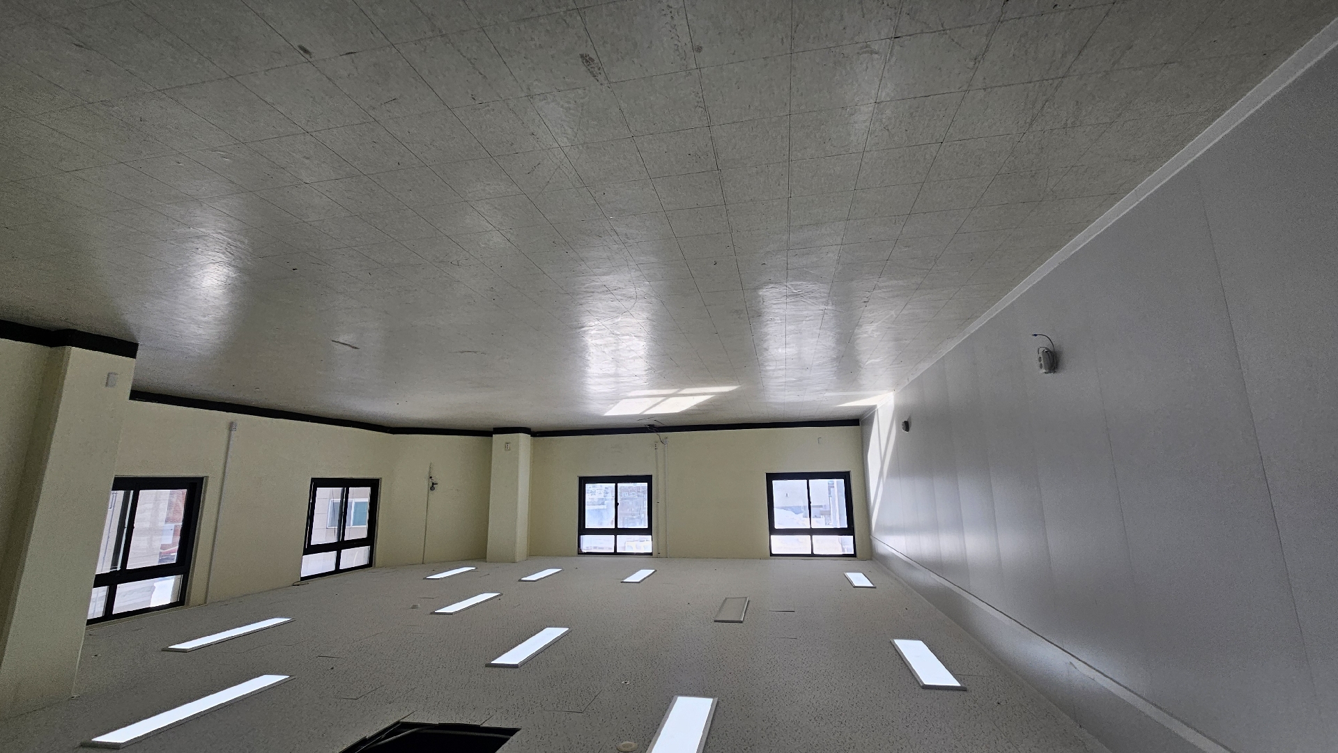 부산광역시 부산진구 범천동 사무실 - 1