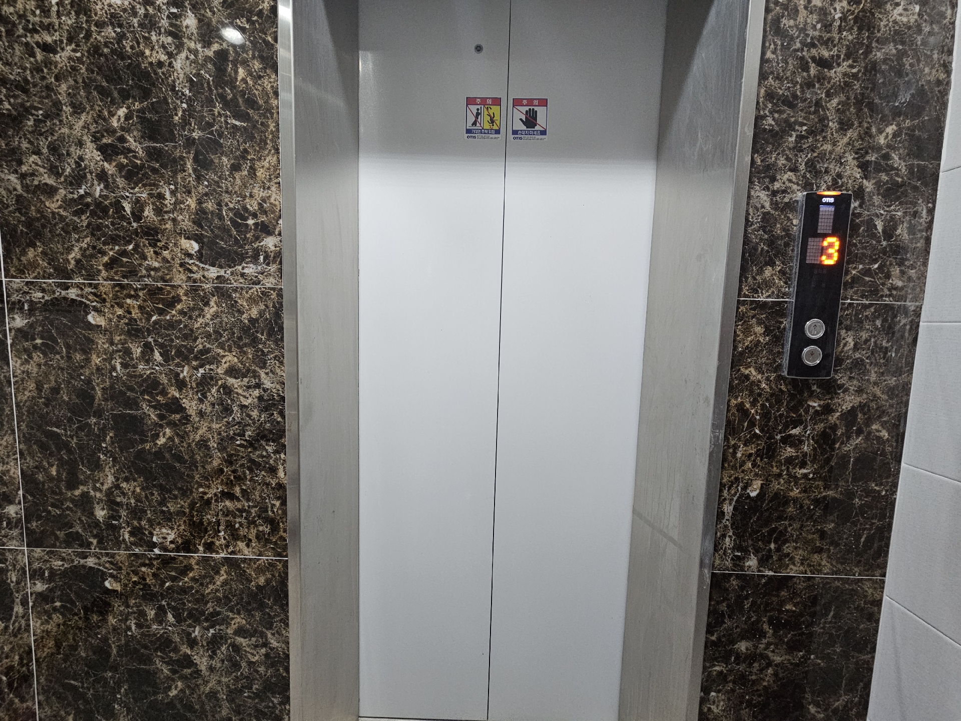 부산광역시 동래구 사직동 건물 썸네일 8