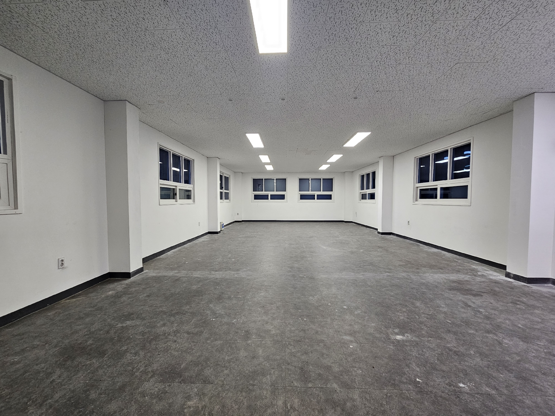 부산광역시 동래구 사직동 건물 썸네일 3