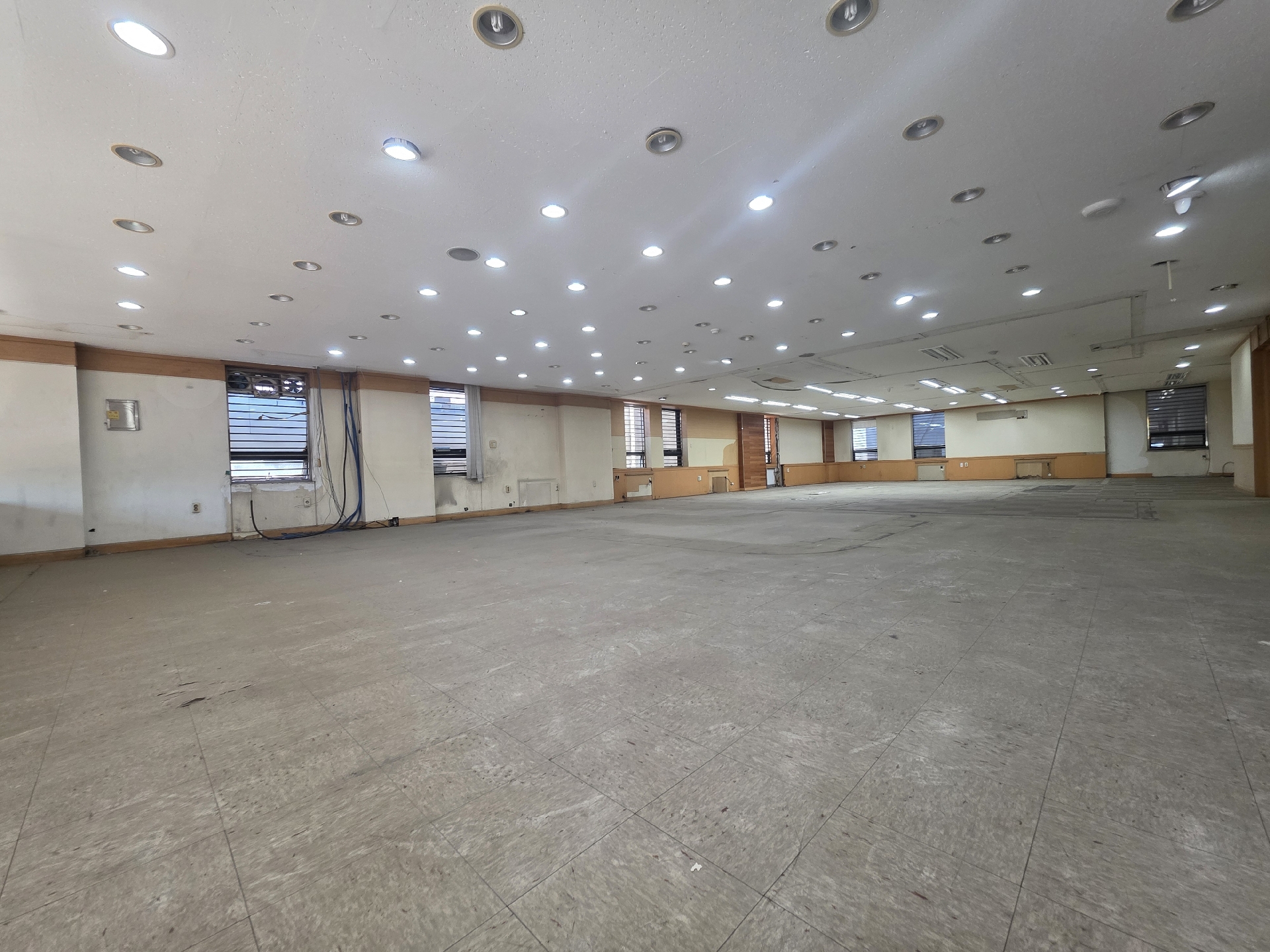 사무실 · 수정동 사진 1