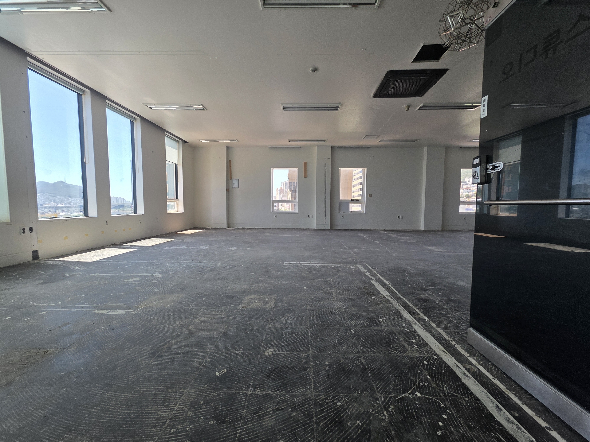 부산광역시 동구 수정동 사무실 썸네일 3