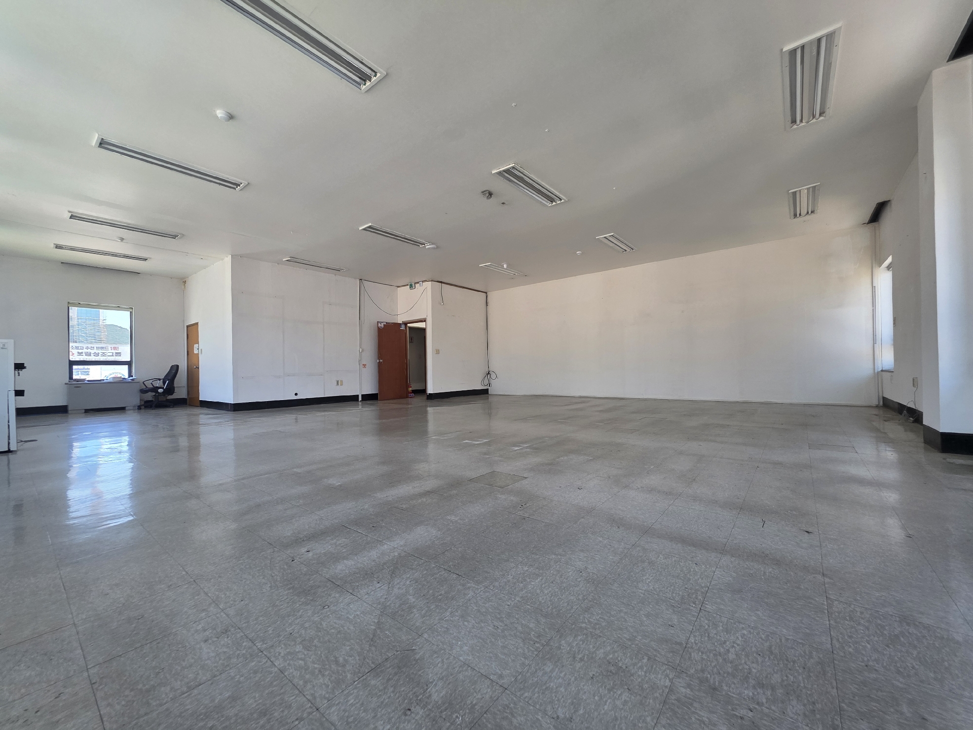 부산광역시 동구 수정동 사무실 썸네일 4