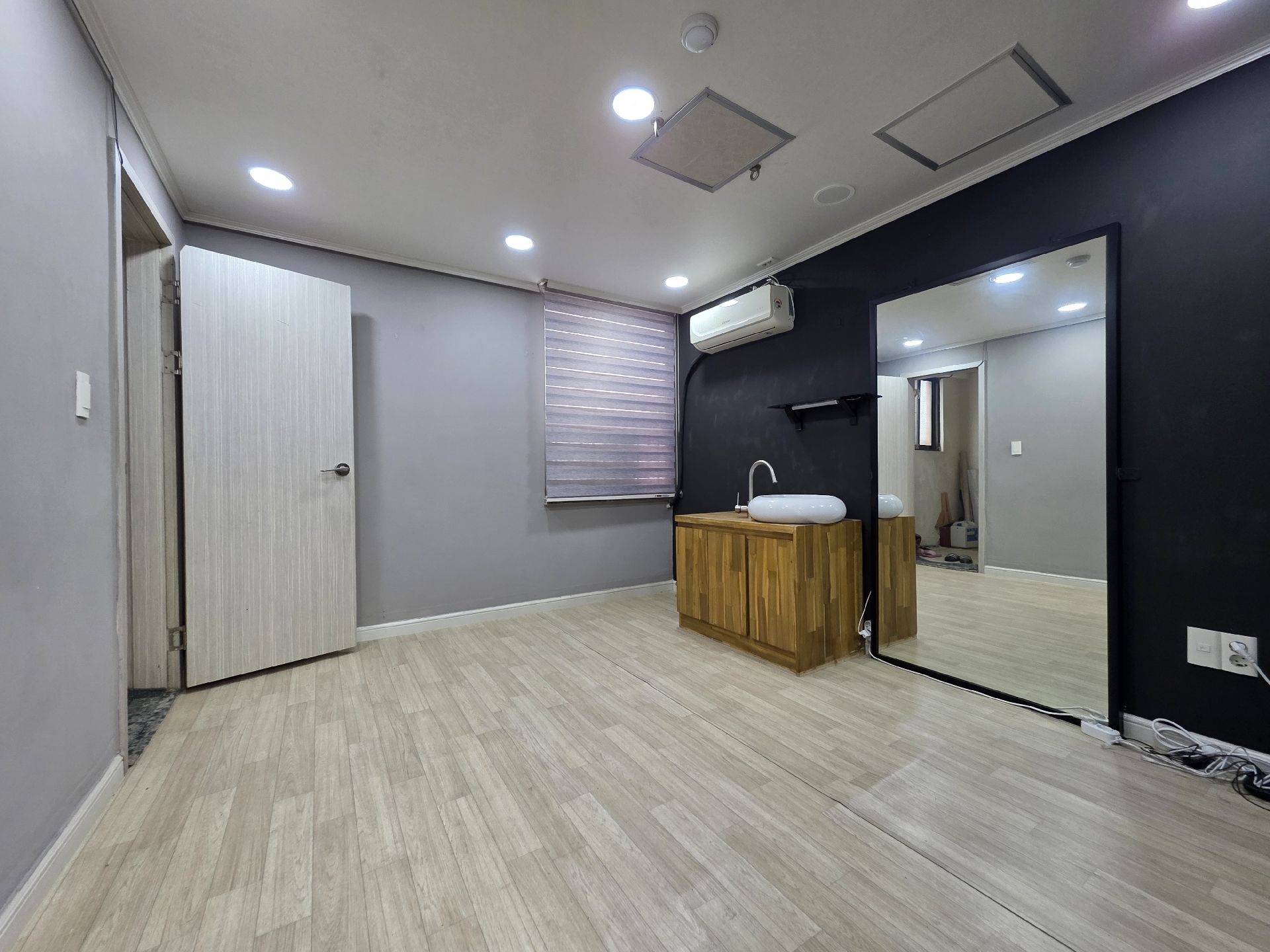 부산광역시 부산진구 부전동 사무실 - 1