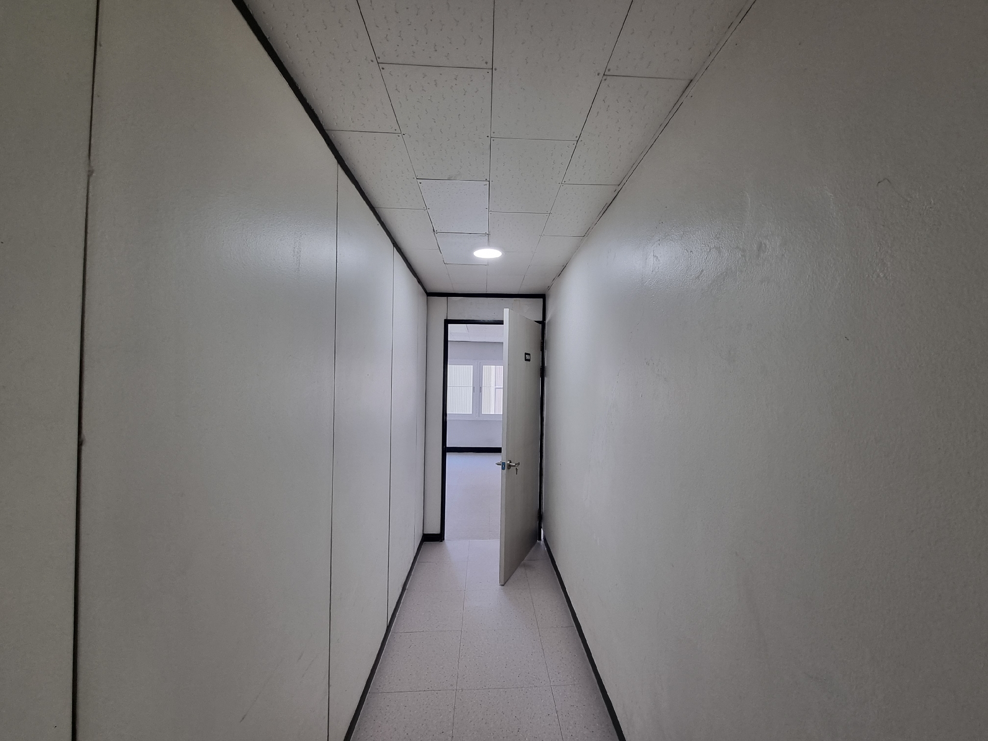 부산광역시 중구 중앙동4가 사무실 썸네일 5