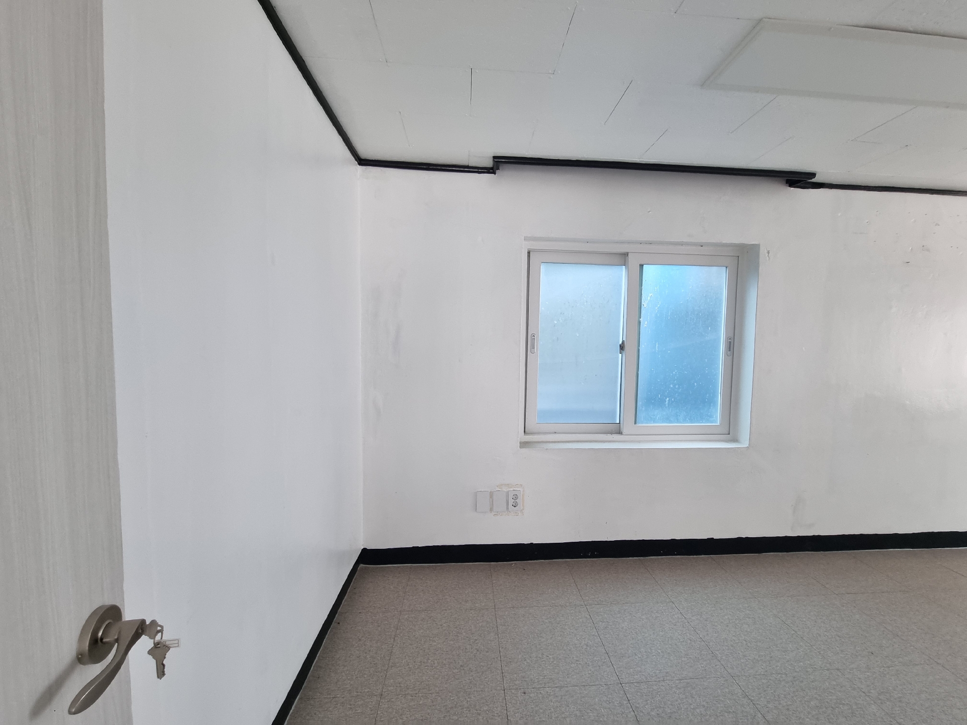 부산광역시 중구 중앙동4가 사무실 썸네일 2