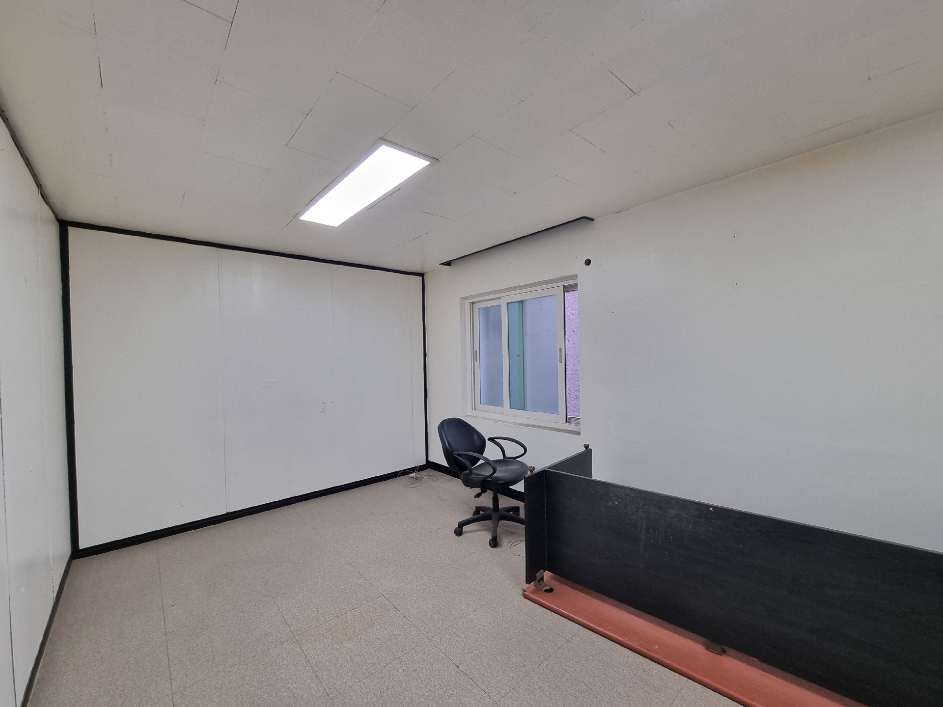 부산광역시 중구 중앙동4가 사무실 썸네일 3