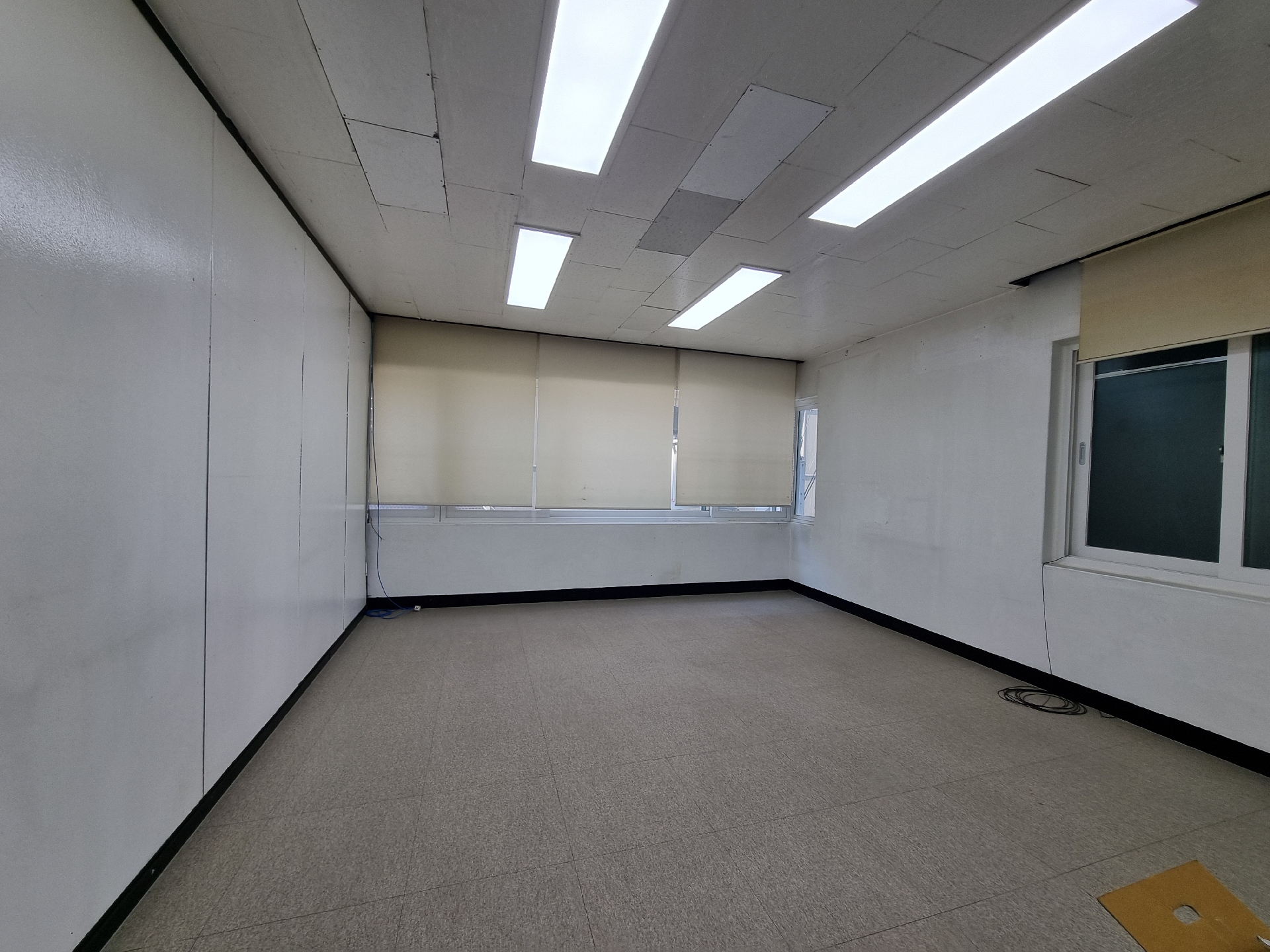 부산광역시 중구 중앙동4가 사무실 썸네일 7