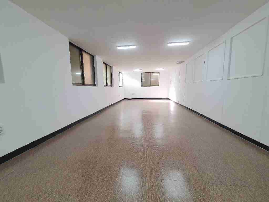 부산광역시 중구 중앙동4가 사무실 썸네일 2