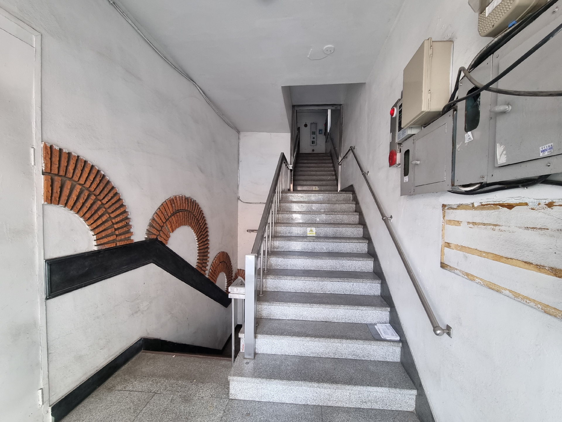 부산광역시 동구 범일동 사무실 썸네일 6