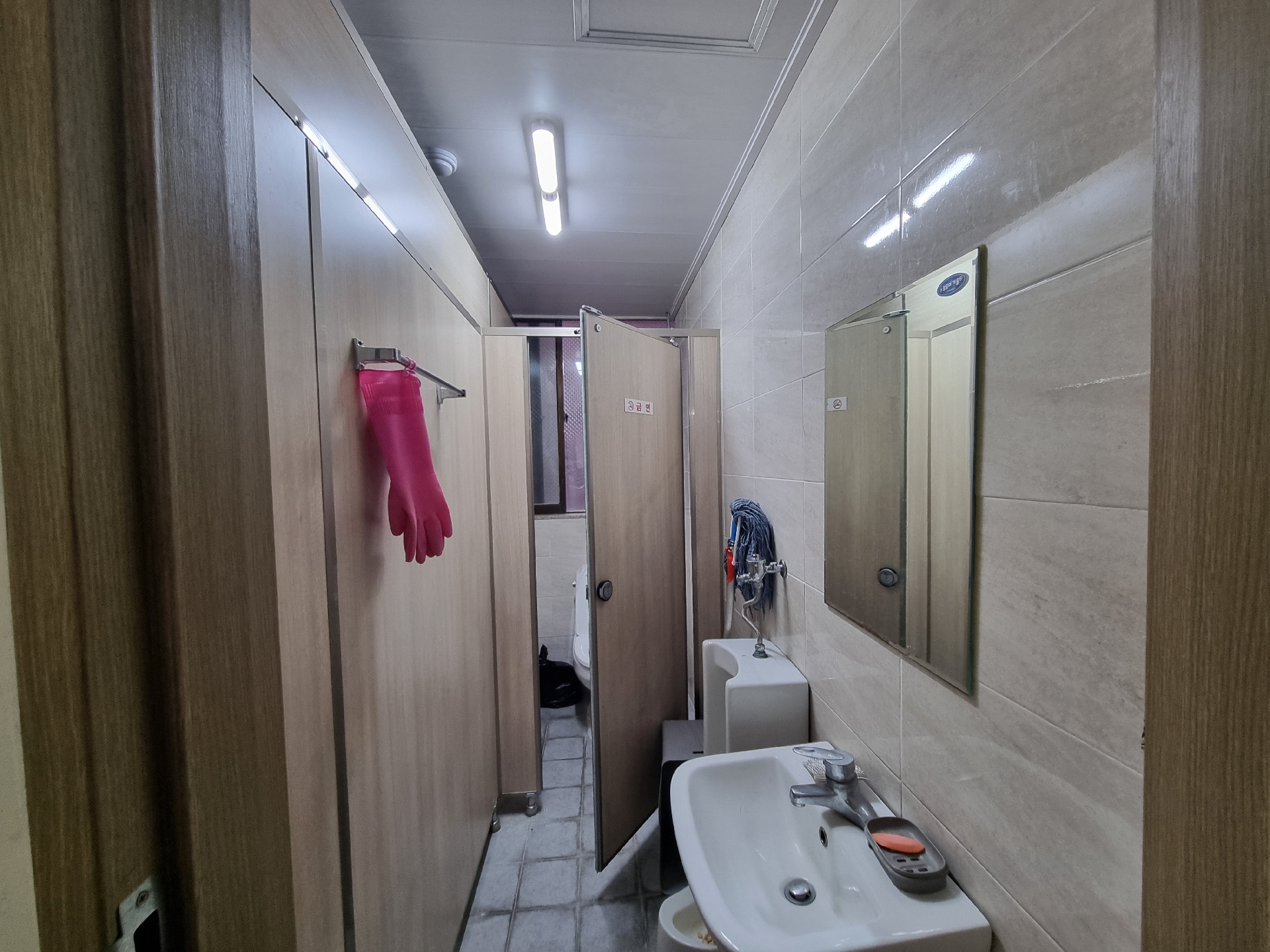 부산광역시 동구 초량동 사무실 썸네일 5