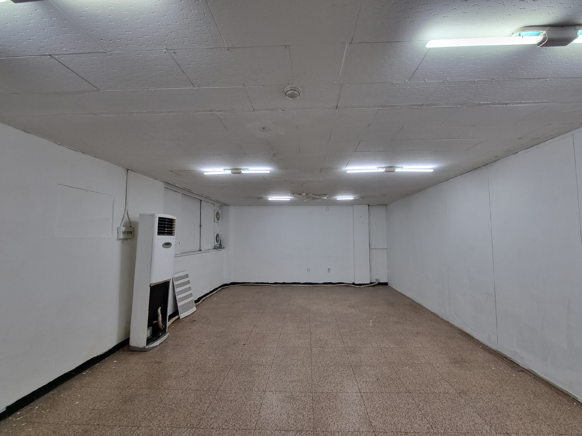 부산광역시 동구 초량동 사무실 - 1