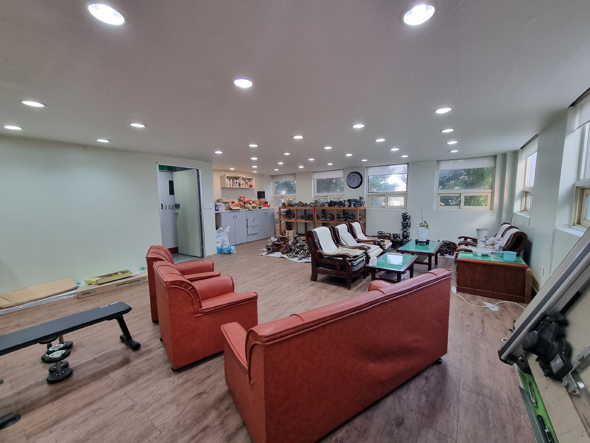 부산광역시 동구 초량동 사무실 - 1