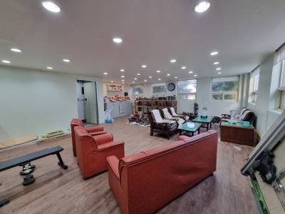 부산광역시 동구 초량동 1194-11   사무실