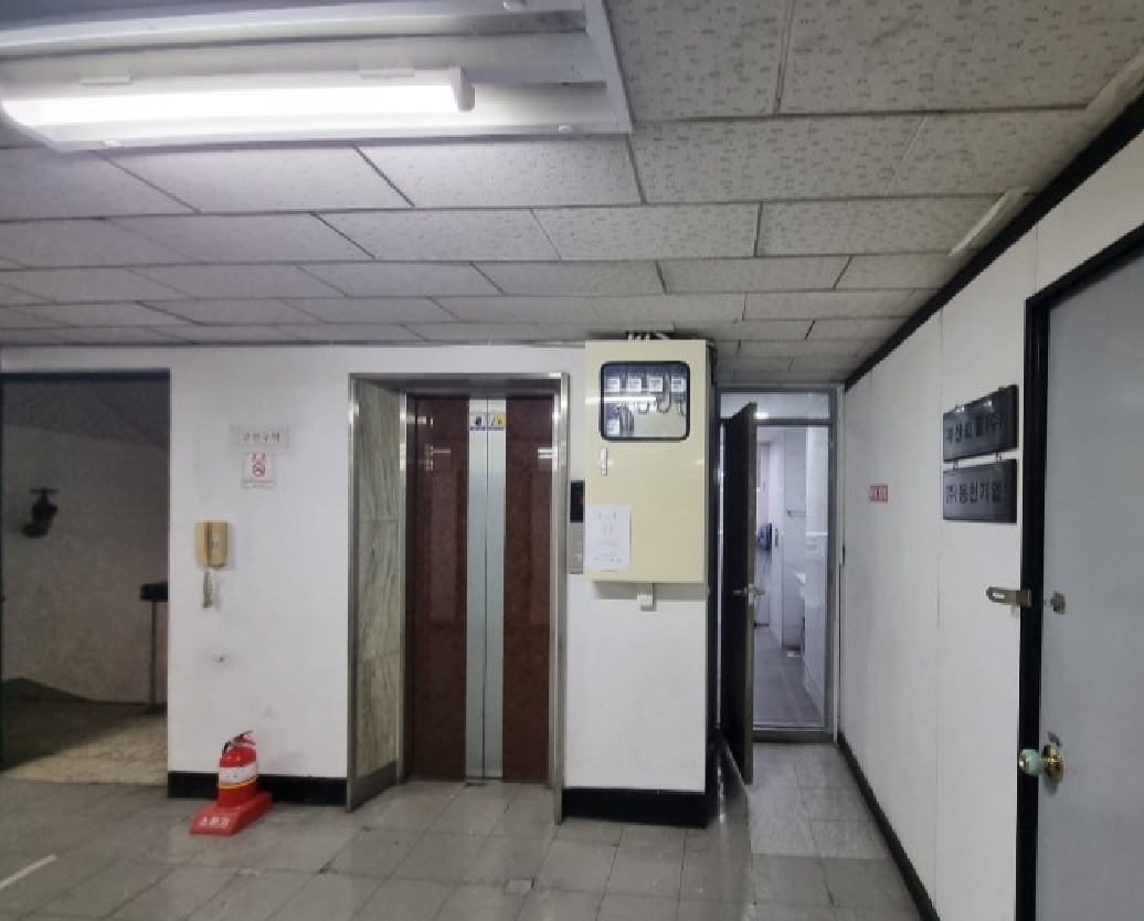 부산광역시 중구 중앙동4가 사무실 썸네일 6