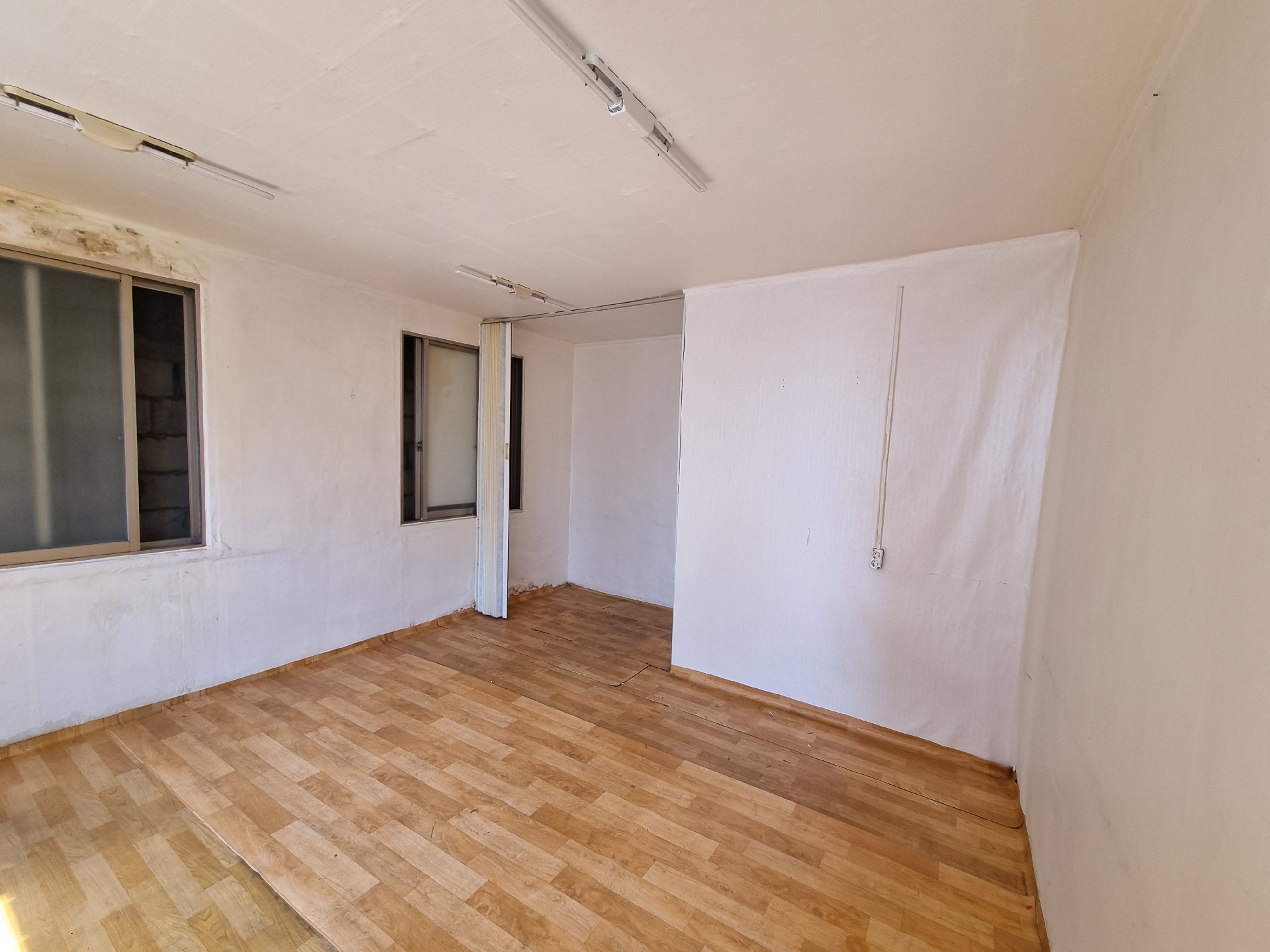 부산광역시 동구 수정동 사무실 썸네일 2