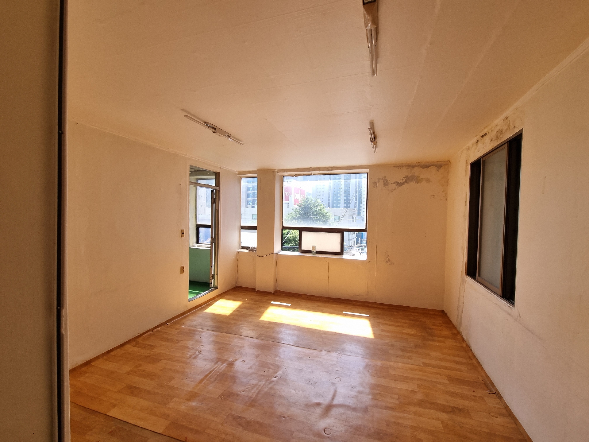 부산광역시 동구 수정동 사무실 썸네일 5