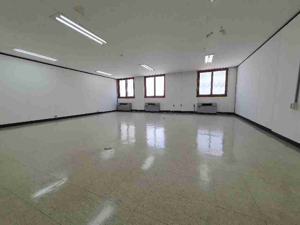 사무실 · 중앙동4가 사진 2