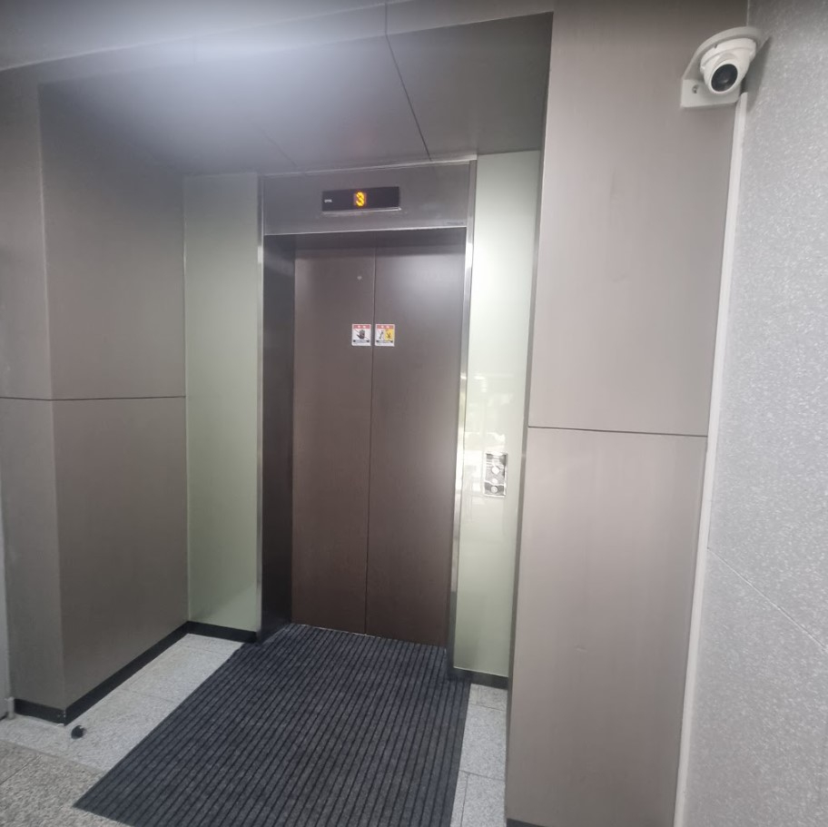 부산광역시 동구 초량동 사무실 - 1