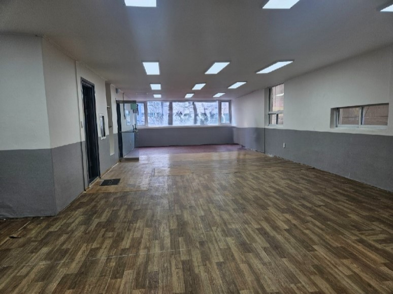 부산광역시 동구 범일동 상가 - 1