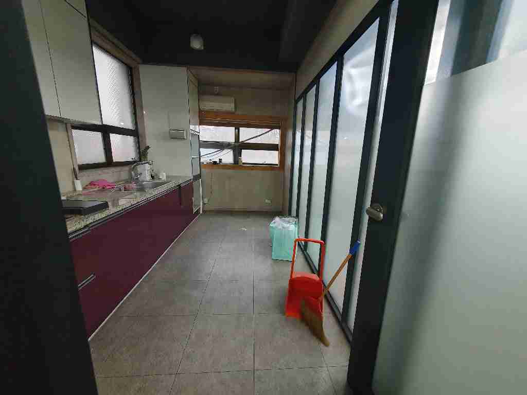 부산광역시 동구 초량동 사무실 썸네일 4