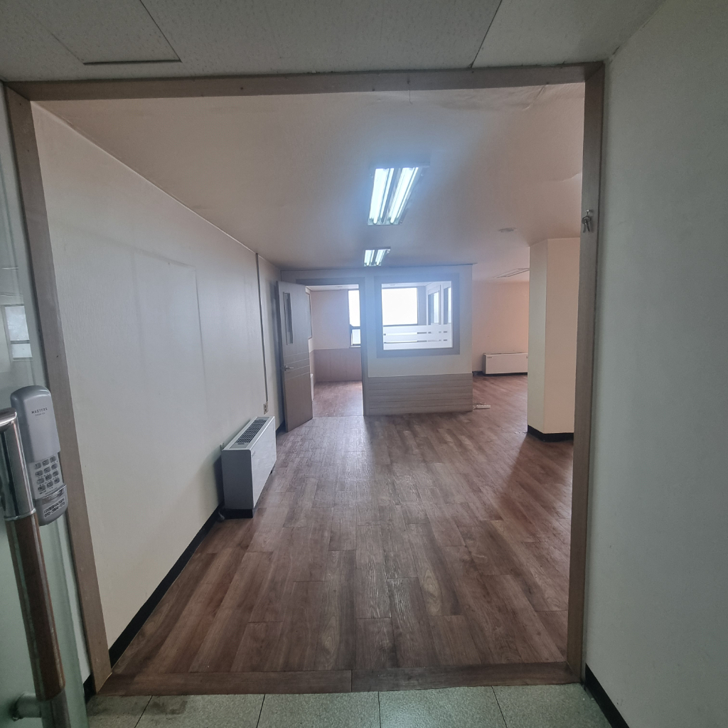 부산광역시 동구 초량동 사무실 썸네일 3