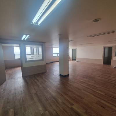 부산광역시 동구 초량동 1213-3번지 사무실