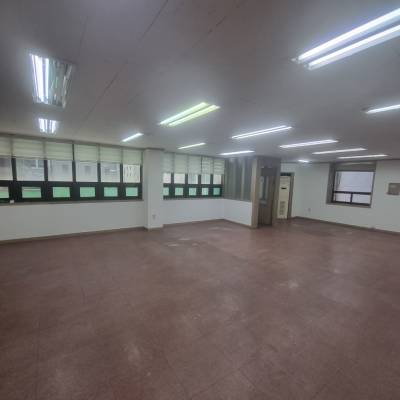 부산광역시 동구 초량동 1204-7번지 사무실