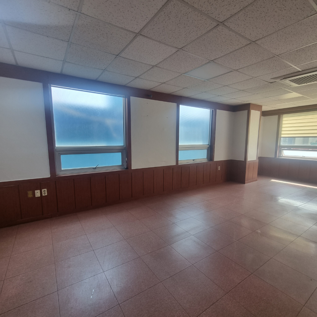 부산광역시 중구 중앙동4가 사무실 썸네일 2