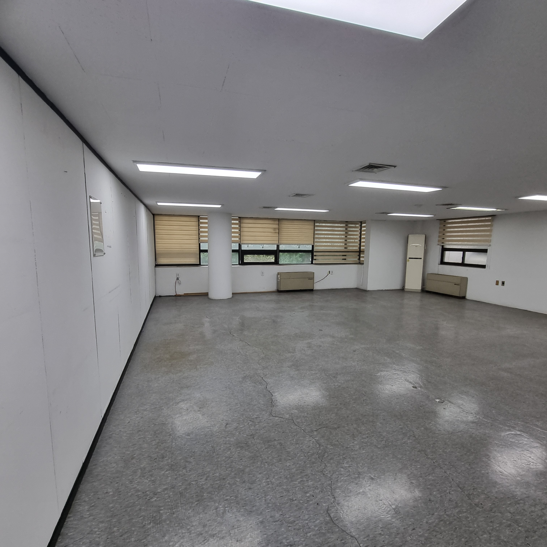 사무실 · 초량동 사진 2