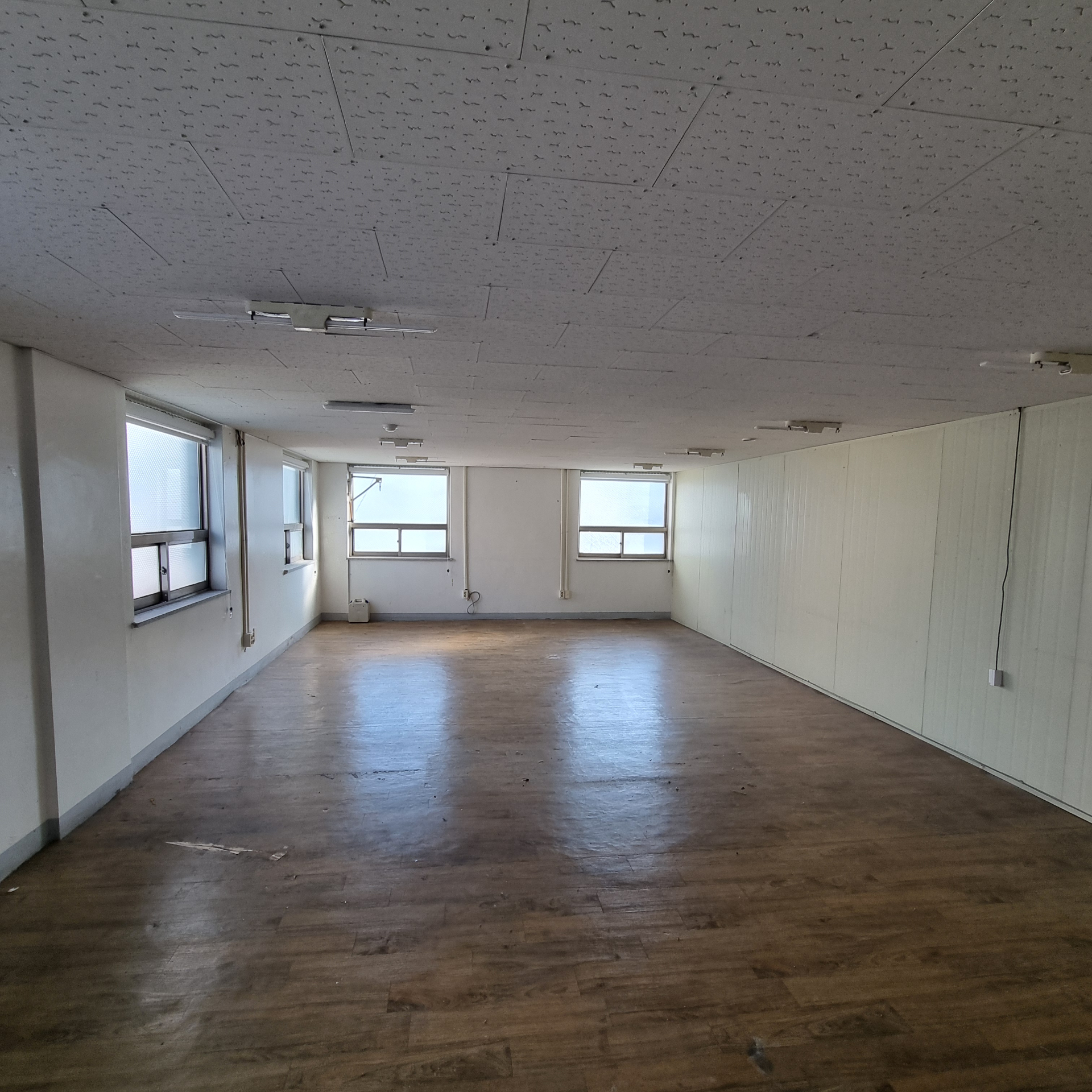 부산광역시 부산진구 범천동 사무실 - 1