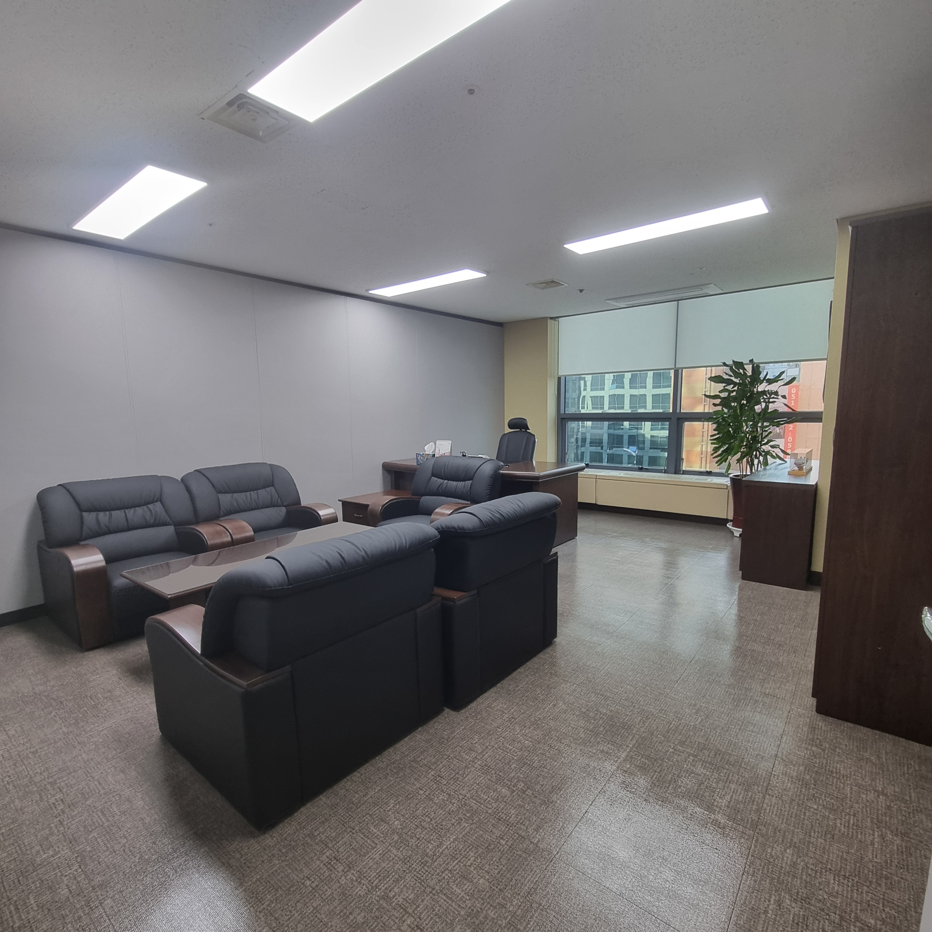 부산광역시 중구 중앙동4가 사무실 썸네일 5