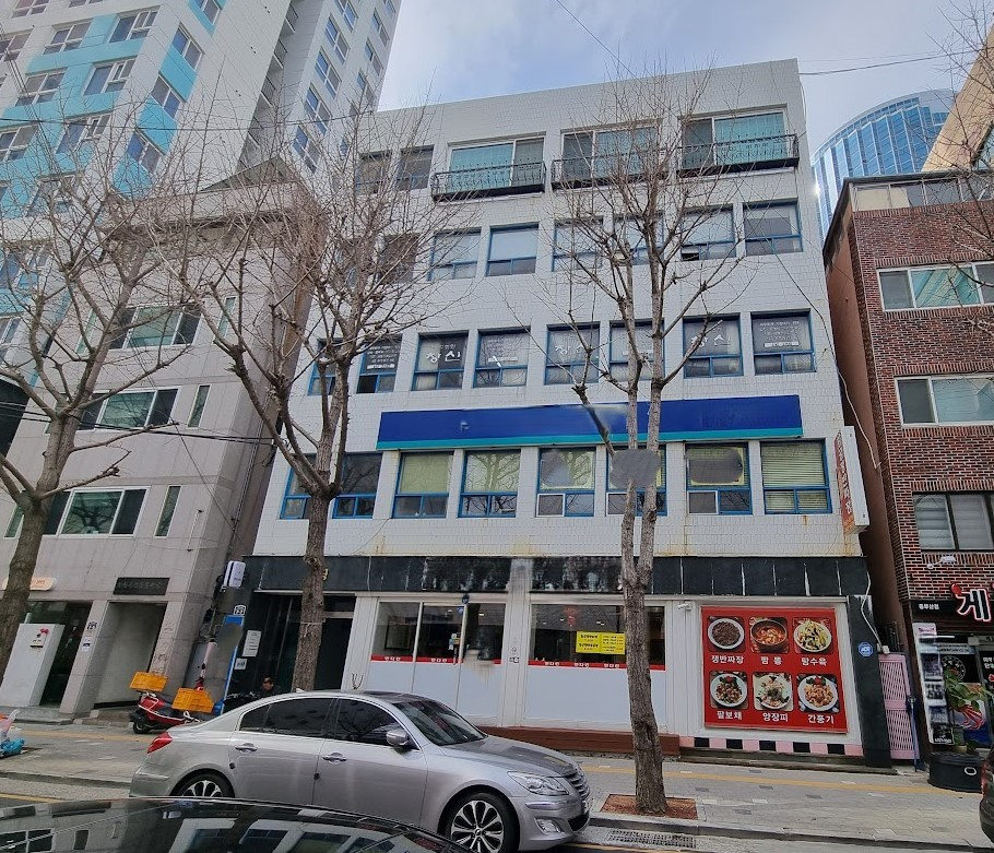 부산광역시 동구 초량동 건물 - 1